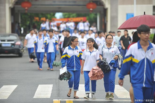 半岛官方体育20亿元！湖北一高校新校区设立正式出手动工学生：满心盼望(图3)